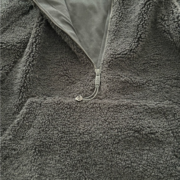LULULEMON MEDIUM HALF ZIL FLEECE BLACK - Picture 3 of 3